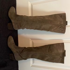 Beautiful brown suede boots, BCBGeneration 7.5B, 37.5” tall.